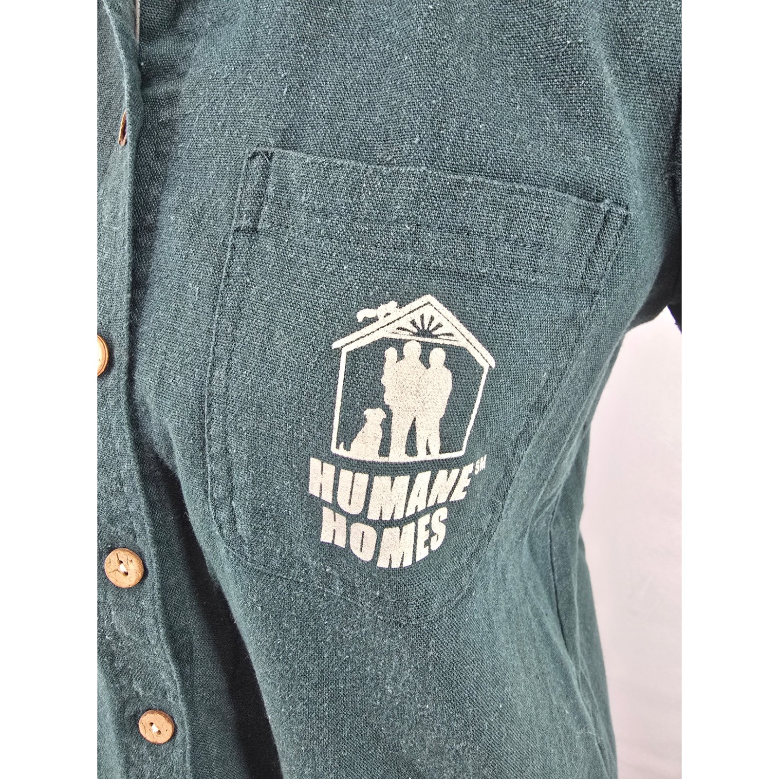 Hannah Canvas Womens Green Short Sleeve Button Down Humane Homes Graphic Shirt S — image 2 of 5